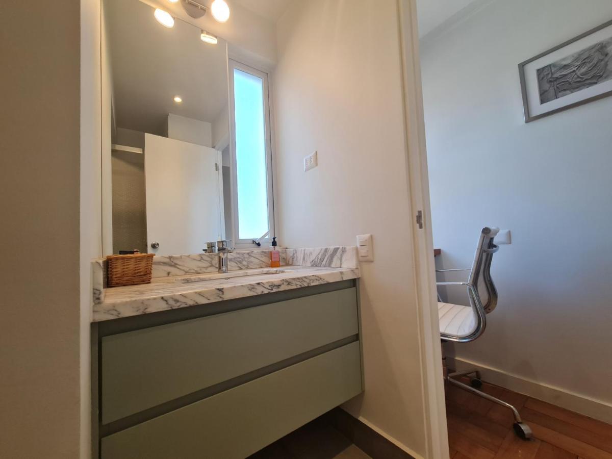 Oceana Suites Lastarria Santiago del Cile Esterno foto