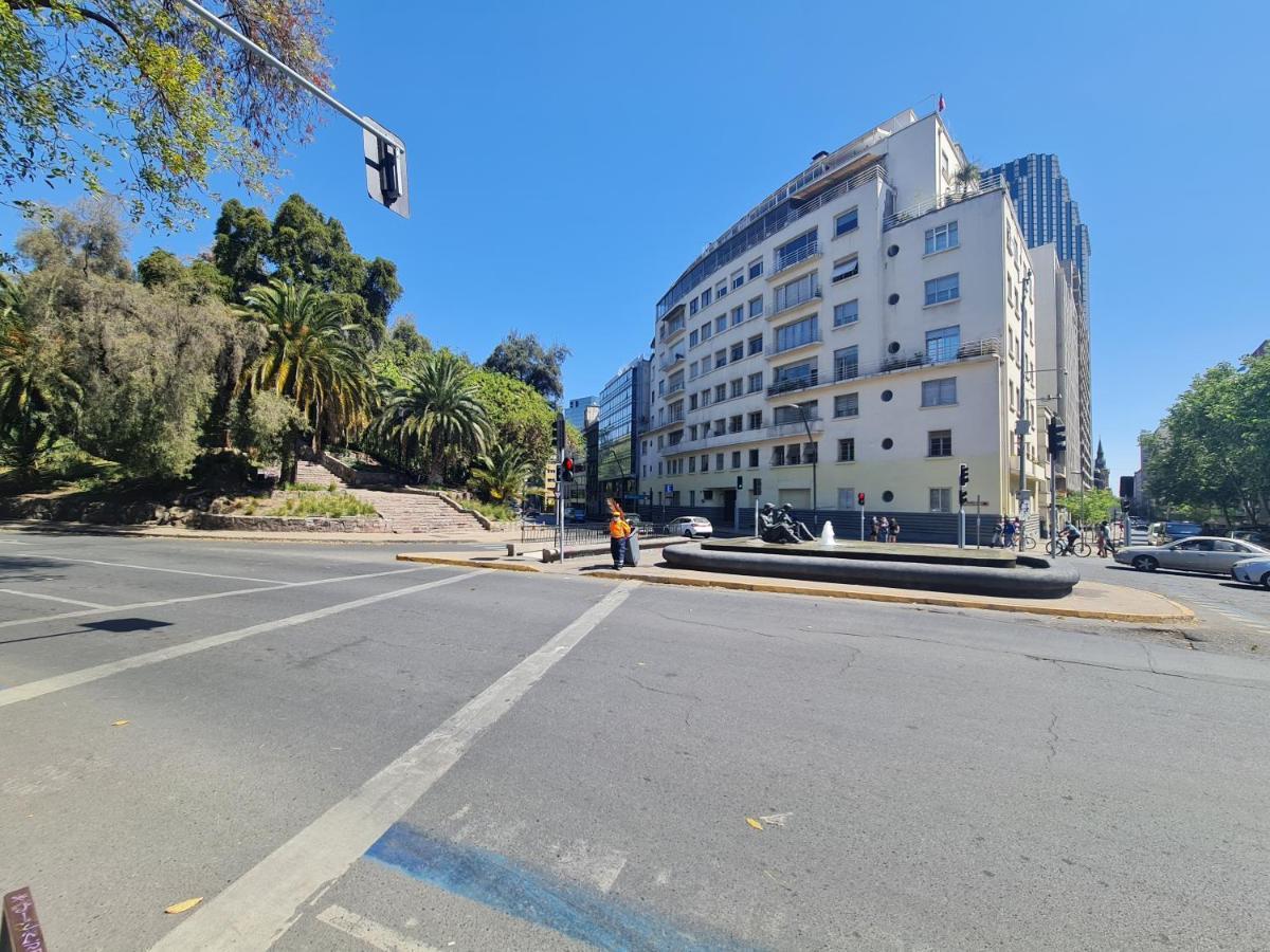 Oceana Suites Lastarria Santiago del Cile Esterno foto