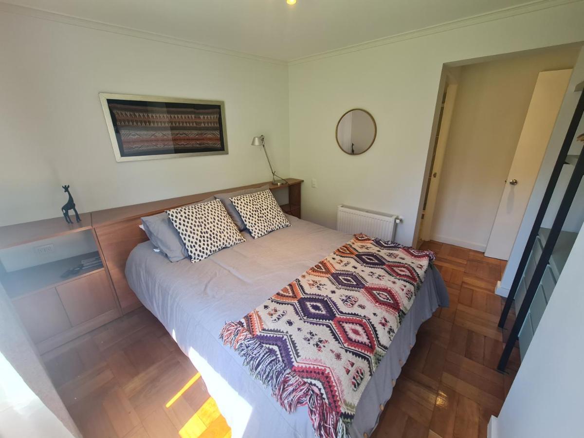 Oceana Suites Lastarria Santiago del Cile Esterno foto