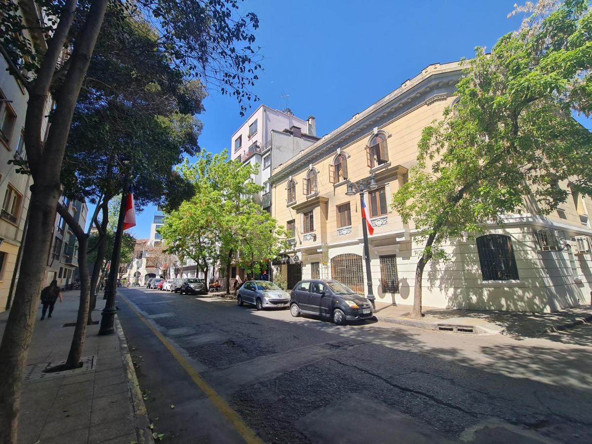 Oceana Suites Lastarria Santiago del Cile Esterno foto